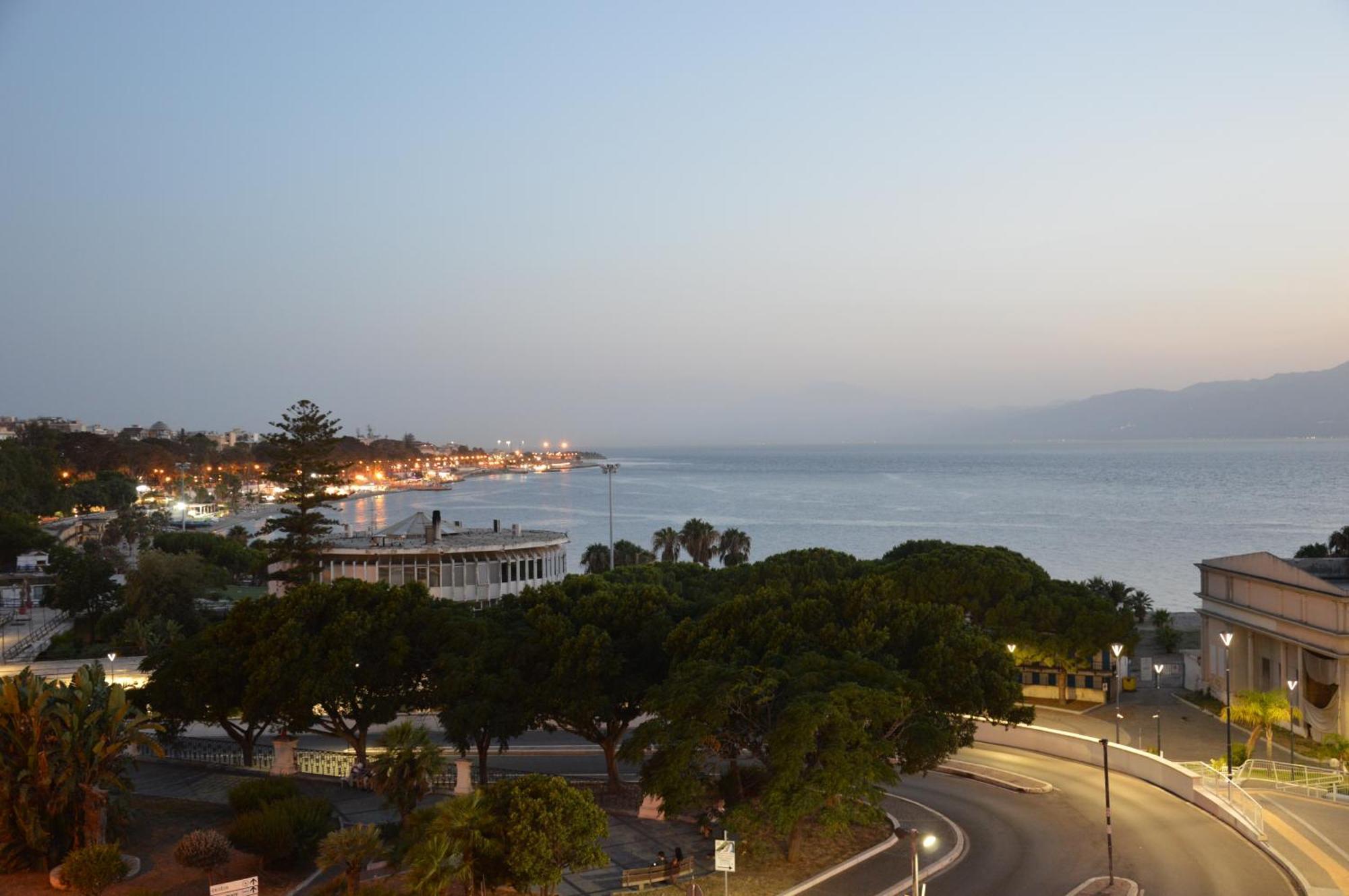 Apartament Via Roma Reggio di Calabria Zewnętrze zdjęcie